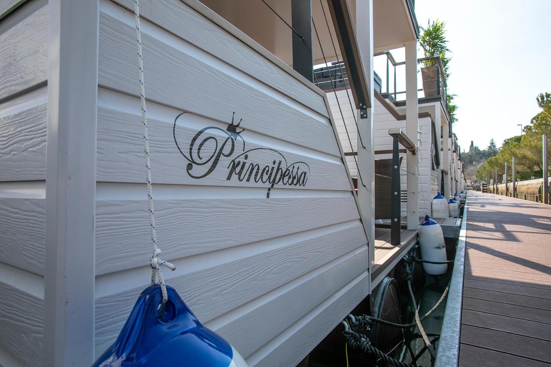 Floating Sea House Principessa Villa ปอร์โตรอซ ภายนอก รูปภาพ