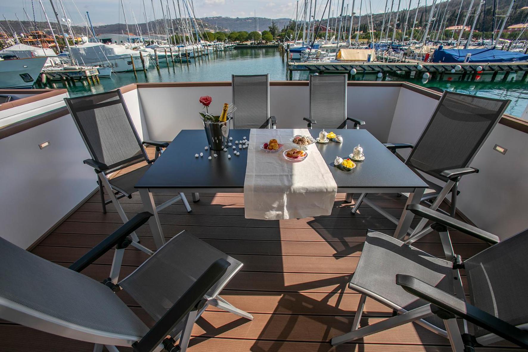 Floating Sea House Principessa Villa ปอร์โตรอซ ภายนอก รูปภาพ